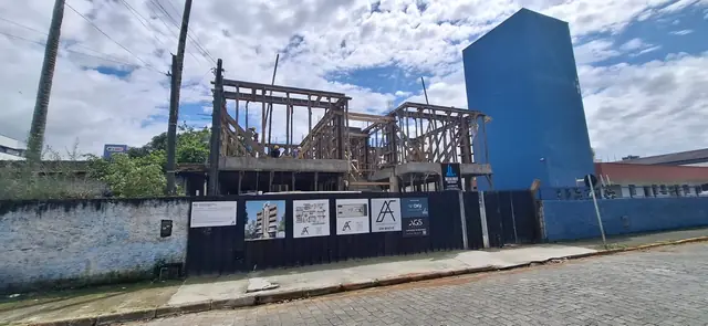 Pilares, vigas e laje do 3º pavimento, foto de 17/10/2026